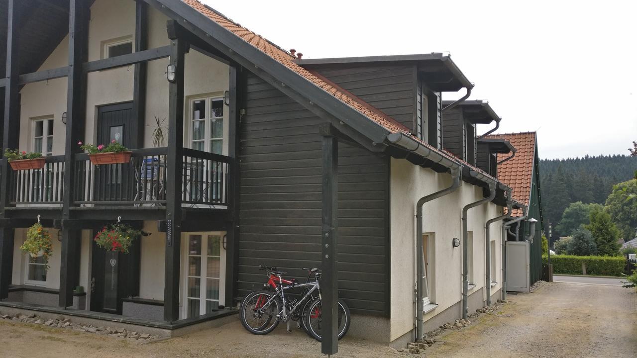 Hotel Garni Und Gaststaette Zum Holzfaeller Schierke Exterior foto